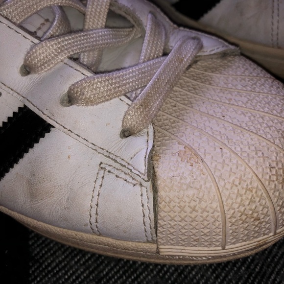 Adidas - Picture 4 of 6